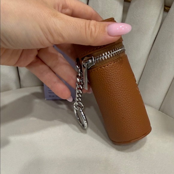 Saie Cityset Spray with Tan Case - Picture 2 of 3